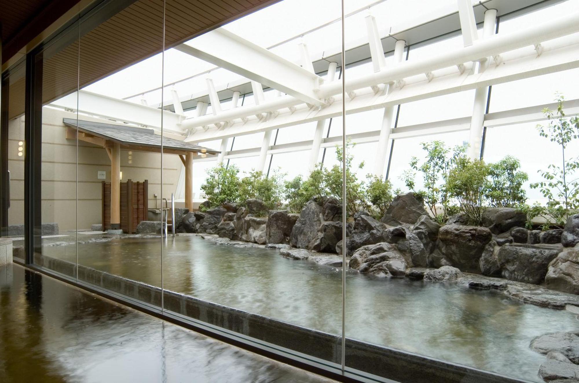 City Plaza Ōsaka Exterior foto