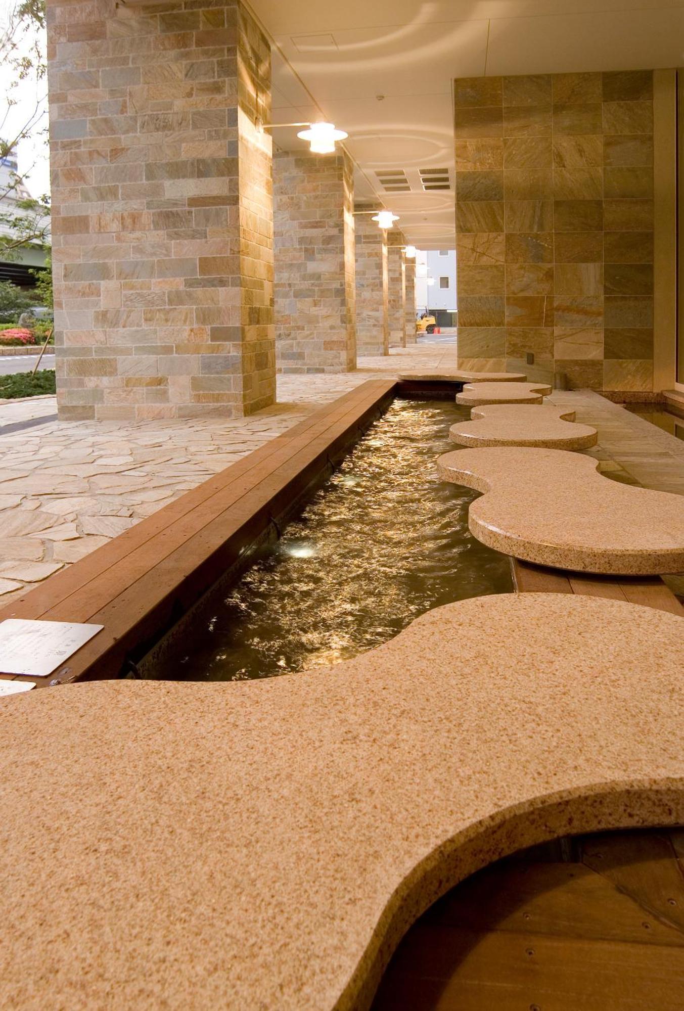 City Plaza Ōsaka Exterior foto